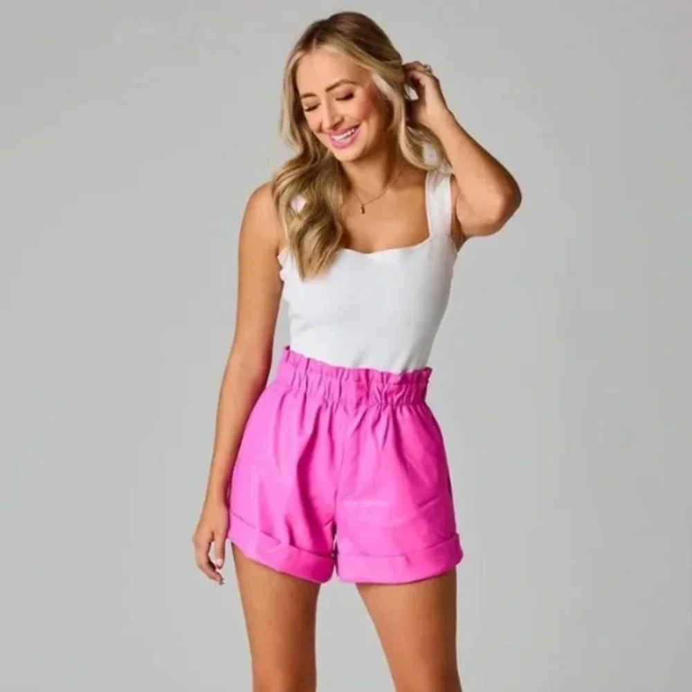 Buddy Love Peyton Paperbag Shorts Leather - M - Picture 3 of 5